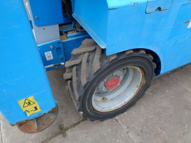 Genie GS2668 - Schaarlift: afbeelding 4 Genie GS2668 - Schaarlift: afbeelding 4