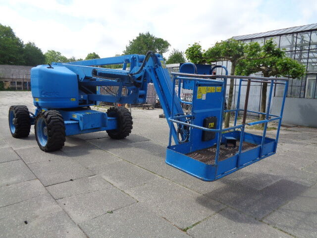 Genie Z45/25 - Knikarmhoogwerker: afbeelding 3 Genie Z45/25 - Knikarmhoogwerker: afbeelding 3