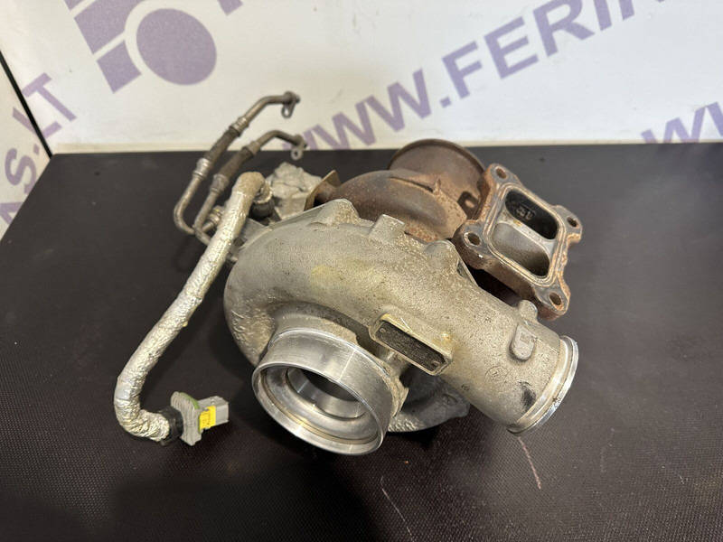 Garrett turbo - Turbolader voor Vrachtwagen: afbeelding 2 Garrett turbo - Turbolader voor Vrachtwagen: afbeelding 2