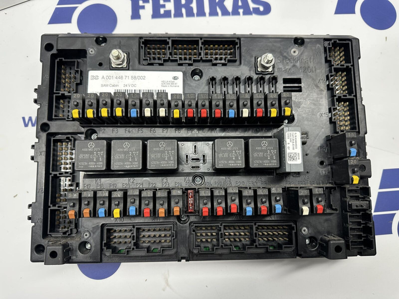 Hella SAM Cabin - Elektrisch systeem voor Vrachtwagen: afbeelding 1 Hella SAM Cabin - Elektrisch systeem voor Vrachtwagen: afbeelding 1