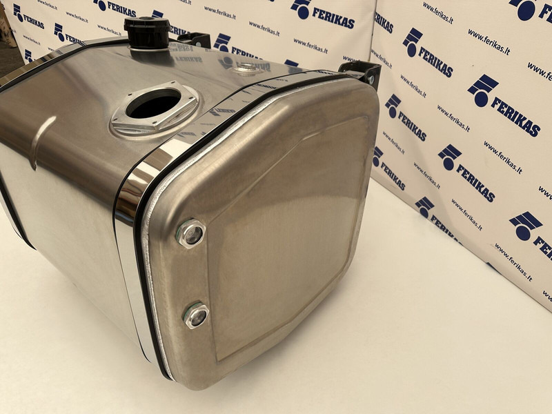 Hydraulic aluminum oil tank 250L - Hydrauliektank voor Vrachtwagen: afbeelding 3 Hydraulic aluminum oil tank 250L - Hydrauliektank voor Vrachtwagen: afbeelding 3