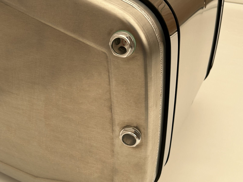 Hydraulic aluminum oil tank 250L - Hydrauliektank voor Vrachtwagen: afbeelding 5 Hydraulic aluminum oil tank 250L - Hydrauliektank voor Vrachtwagen: afbeelding 5