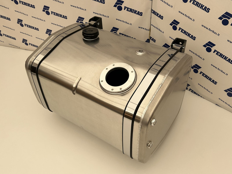Hydraulic aluminum oil tank 300L - Hydrauliektank voor Vrachtwagen: afbeelding 3 Hydraulic aluminum oil tank 300L - Hydrauliektank voor Vrachtwagen: afbeelding 3