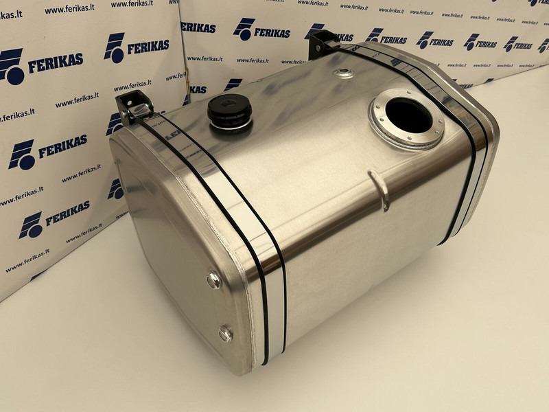 Hydraulic aluminum oil tank 300L - Hydrauliektank voor Vrachtwagen: afbeelding 2 Hydraulic aluminum oil tank 300L - Hydrauliektank voor Vrachtwagen: afbeelding 2