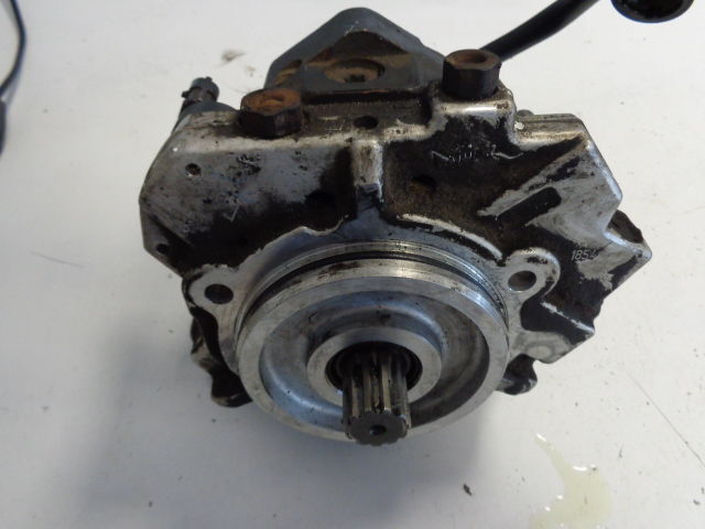 MAN TGX - Brandstofpomp voor Vrachtwagen: afbeelding 1 MAN TGX - Brandstofpomp voor Vrachtwagen: afbeelding 1