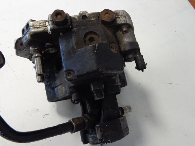 MAN TGX - Brandstofpomp voor Vrachtwagen: afbeelding 4 MAN TGX - Brandstofpomp voor Vrachtwagen: afbeelding 4