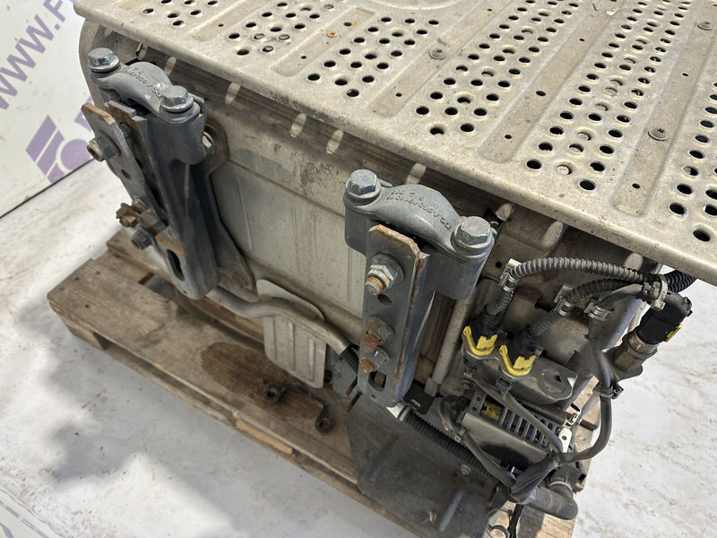 Mercedes-Benz Actros MP4 - Katalysator voor Vrachtwagen: afbeelding 5 Mercedes-Benz Actros MP4 - Katalysator voor Vrachtwagen: afbeelding 5