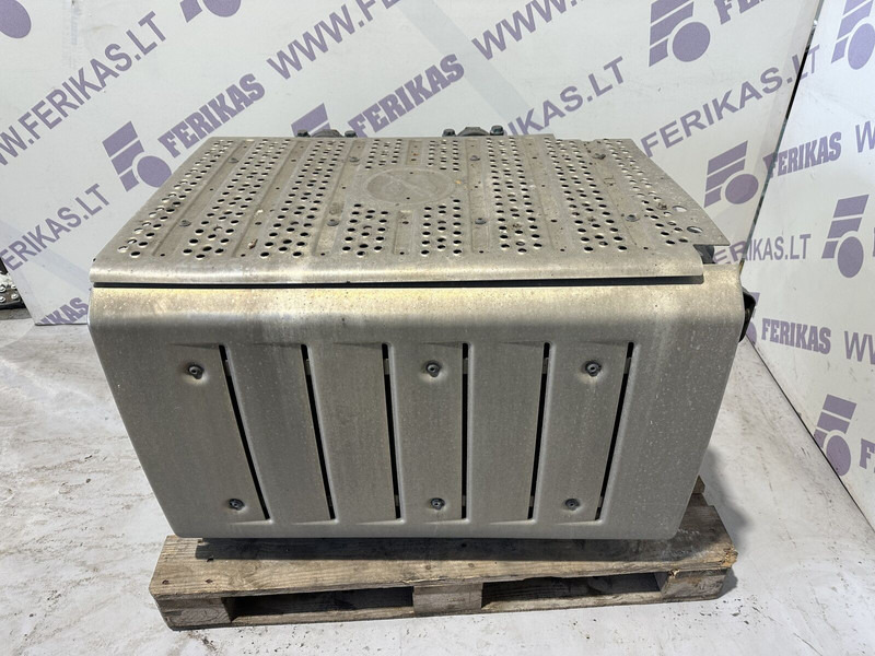 Mercedes-Benz Actros MP4 - Katalysator voor Vrachtwagen: afbeelding 2 Mercedes-Benz Actros MP4 - Katalysator voor Vrachtwagen: afbeelding 2