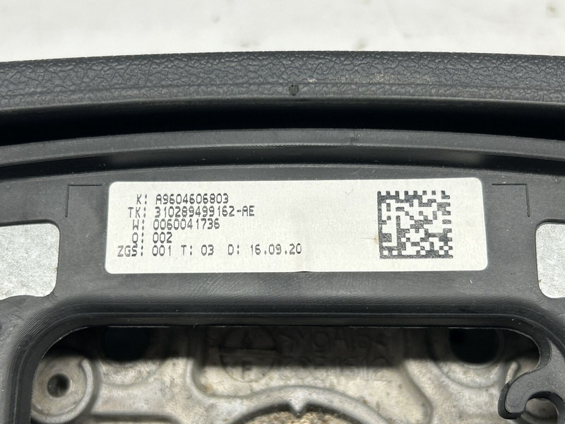 Mercedes-Benz Actros MP5 - Stuurwiel voor Vrachtwagen: afbeelding 5 Mercedes-Benz Actros MP5 - Stuurwiel voor Vrachtwagen: afbeelding 5