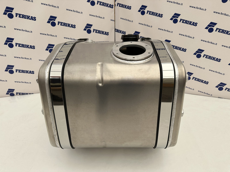 Onbekend - Hydrauliektank voor Vrachtwagen: afbeelding 1 Onbekend - Hydrauliektank voor Vrachtwagen: afbeelding 1