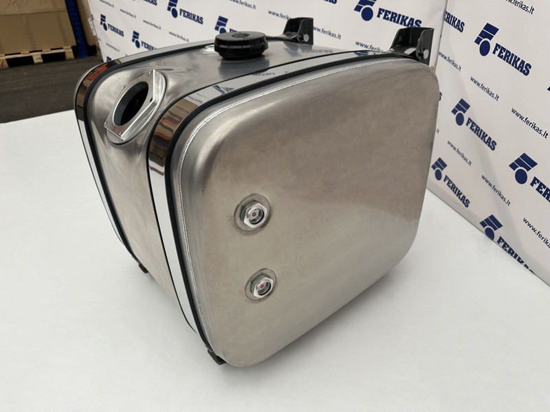 Onbekend - Hydrauliektank voor Vrachtwagen: afbeelding 2 Onbekend - Hydrauliektank voor Vrachtwagen: afbeelding 2