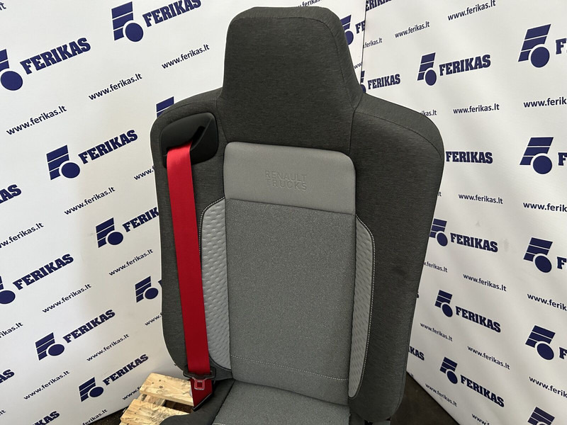 Renault passenger seat - Zitplaats voor Vrachtwagen: afbeelding 5 Renault passenger seat - Zitplaats voor Vrachtwagen: afbeelding 5