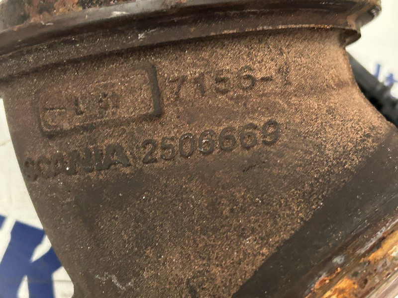 Scania exhaust pipe - Uitlaatpijp voor Vrachtwagen: afbeelding 3 Scania exhaust pipe - Uitlaatpijp voor Vrachtwagen: afbeelding 3