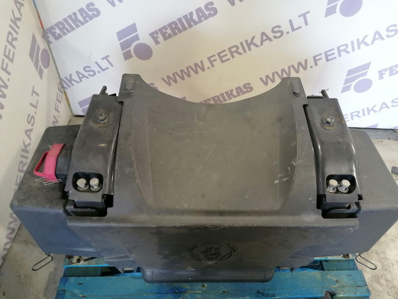 Scania rear end battery box - Batterij voor Vrachtwagen: afbeelding 3 Scania rear end battery box - Batterij voor Vrachtwagen: afbeelding 3