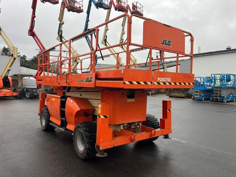 JLG 4394 RT diesel 4x4 15m (1747) - Schaarlift: afbeelding 5 JLG 4394 RT diesel 4x4 15m (1747) - Schaarlift: afbeelding 5