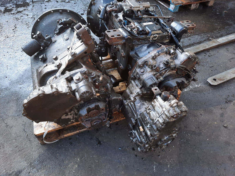 Scania GRS900R .GRS-900 - Versnellingsbak: afbeelding 3 Scania GRS900R .GRS-900 - Versnellingsbak: afbeelding 3