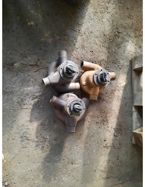 Volvo 4572010401. A4962010231 - Waterpomp: afbeelding 3 Volvo 4572010401. A4962010231 - Waterpomp: afbeelding 3