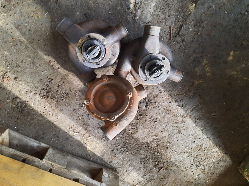 Volvo 4572010401. A4962010231 - Waterpomp: afbeelding 1 Volvo 4572010401. A4962010231 - Waterpomp: afbeelding 1