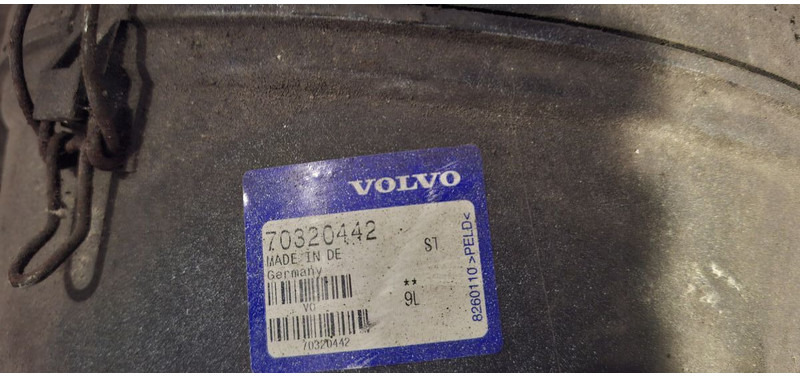 Volvo B12 - Luchtinlaatsysteem: afbeelding 4 Volvo B12 - Luchtinlaatsysteem: afbeelding 4