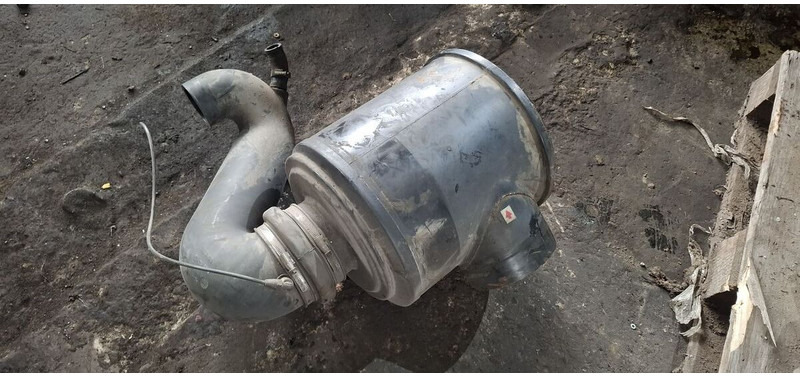 Volvo B12 - Luchtinlaatsysteem: afbeelding 2 Volvo B12 - Luchtinlaatsysteem: afbeelding 2