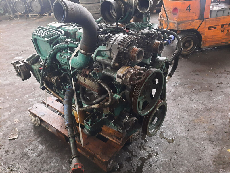 Volvo D7C-310 EC99 - Motor: afbeelding 4 Volvo D7C-310 EC99 - Motor: afbeelding 4