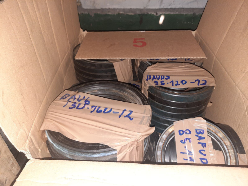 Volvo  - Naaf: afbeelding 1 Volvo  - Naaf: afbeelding 1