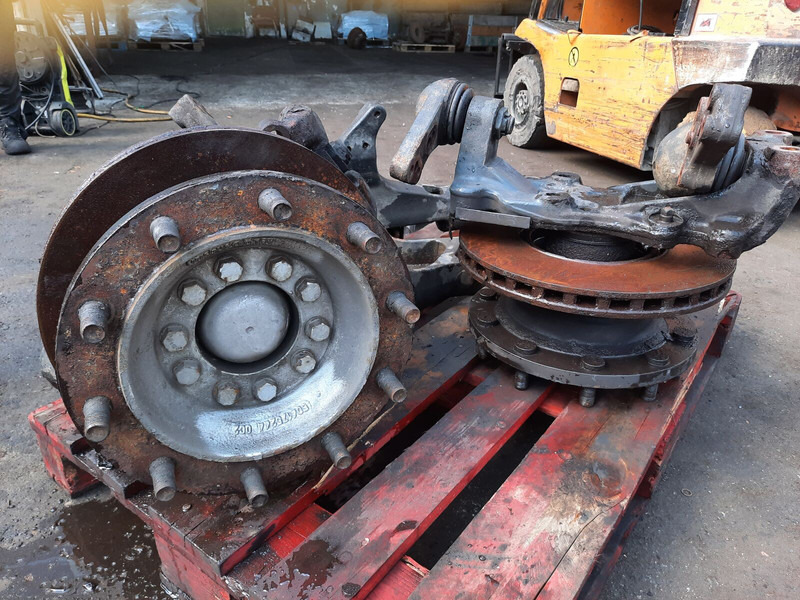 Volvo Iveko. Неоплан - Naaf: afbeelding 1 Volvo Iveko. Неоплан - Naaf: afbeelding 1