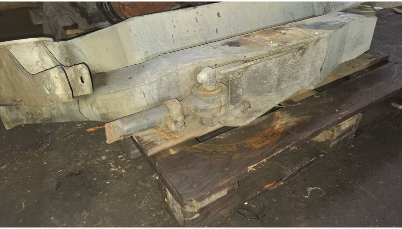 Volvo кронштейн заднего моста мерседес - Bladvering: afbeelding 3 Volvo кронштейн заднего моста мерседес - Bladvering: afbeelding 3