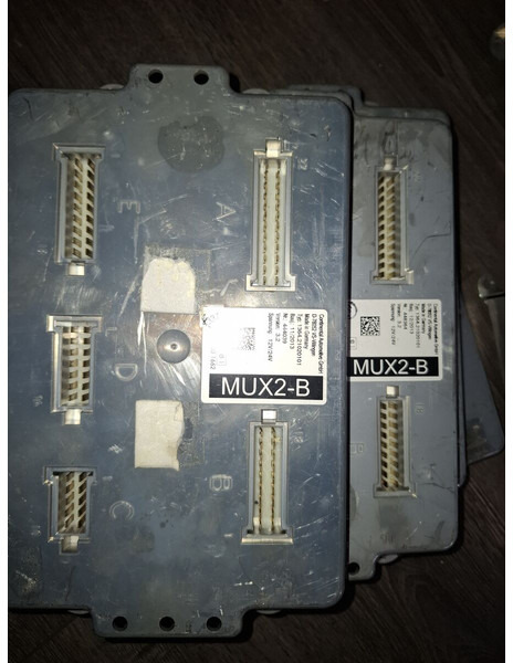 Wabco 4461350410.\4461702000 /4461900010 - ECU: afbeelding 3 Wabco 4461350410.\4461702000 /4461900010 - ECU: afbeelding 3