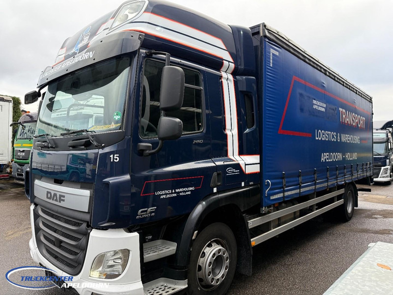 DAF CF 260 FA Slaapcabine, Euro 6, Schuifdak - Schuifzeilen vrachtwagen: afbeelding 2 DAF CF 260 FA Slaapcabine, Euro 6, Schuifdak - Schuifzeilen vrachtwagen: afbeelding 2