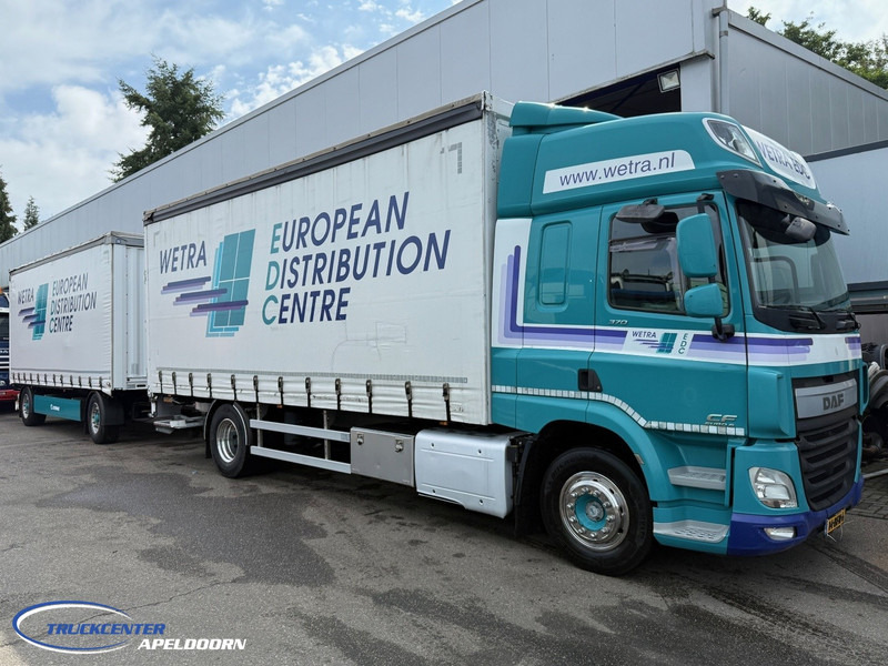 DAF CF 370 FA + Krone, Space Cab, Sliding roof, Loading lift, Euro 6 - Schuifzeilen vrachtwagen: afbeelding 1 DAF CF 370 FA + Krone, Space Cab, Sliding roof, Loading lift, Euro 6 - Schuifzeilen vrachtwagen: afbeelding 1