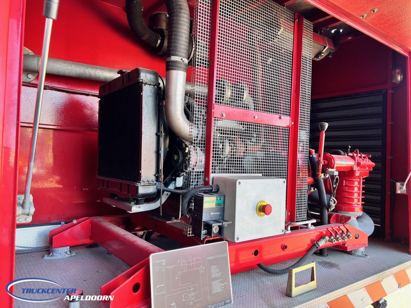 Renault Thomas Sides BS13 4x4, Twin engine! - Brandweerwagen: afbeelding 5 Renault Thomas Sides BS13 4x4, Twin engine! - Brandweerwagen: afbeelding 5
