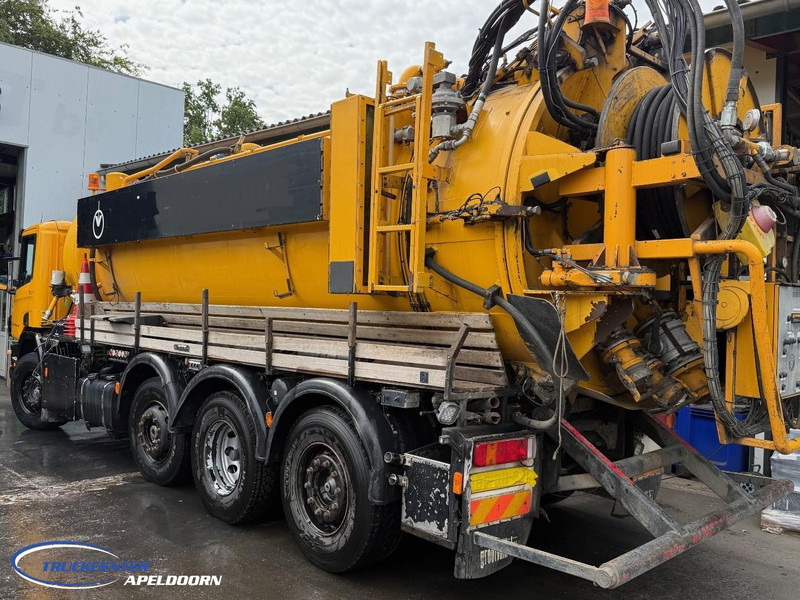 Scania P114GB8X2/4 NA 340 Tussenbak ontbreekt - Vacuümwagen: afbeelding 2 Scania P114GB8X2/4 NA 340 Tussenbak ontbreekt - Vacuümwagen: afbeelding 2