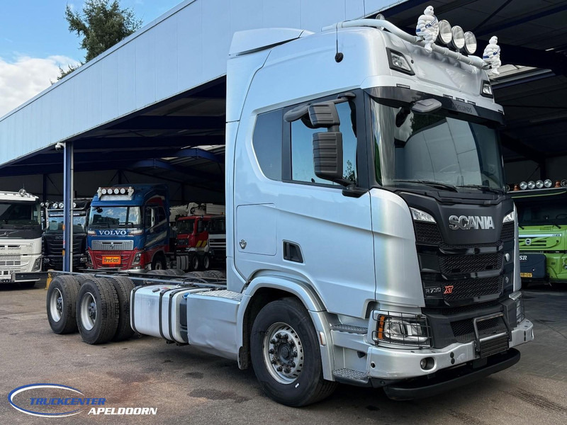Scania R730 XT NGS V8 6x4 Naafreductie, Retarder, PTO - Chassis vrachtwagen: afbeelding 1 Scania R730 XT NGS V8 6x4 Naafreductie, Retarder, PTO - Chassis vrachtwagen: afbeelding 1