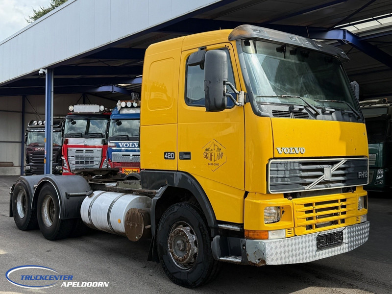 Volvo FH 12 - 420 6x4, Handgeschakeld, Euro 2, Hydrauliek - Trekker: afbeelding 1 Volvo FH 12 - 420 6x4, Handgeschakeld, Euro 2, Hydrauliek - Trekker: afbeelding 1