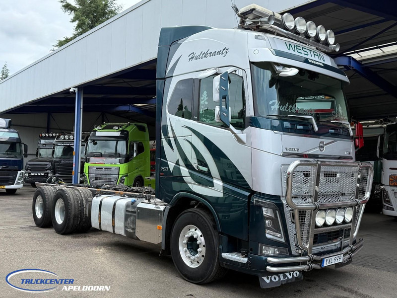 Volvo FH 750 6x4, Steel - Air, Globetrotter XL - Chassis vrachtwagen: afbeelding 1 Volvo FH 750 6x4, Steel - Air, Globetrotter XL - Chassis vrachtwagen: afbeelding 1