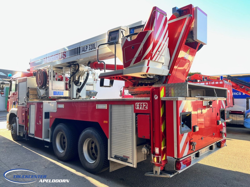 MAN TGA 26.350 Magirus ALP 320L = 32 meter, Waterpump, 6x4, Steel springs - Vrachtwagen: afbeelding 5 MAN TGA 26.350 Magirus ALP 320L = 32 meter, Waterpump, 6x4, Steel springs - Vrachtwagen: afbeelding 5