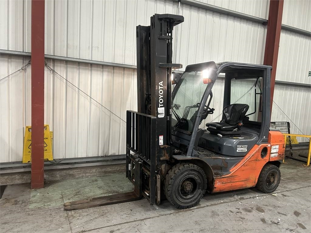 Toyota 02-8FDF25 - Diesel heftruck: afbeelding 2 Toyota 02-8FDF25 - Diesel heftruck: afbeelding 2