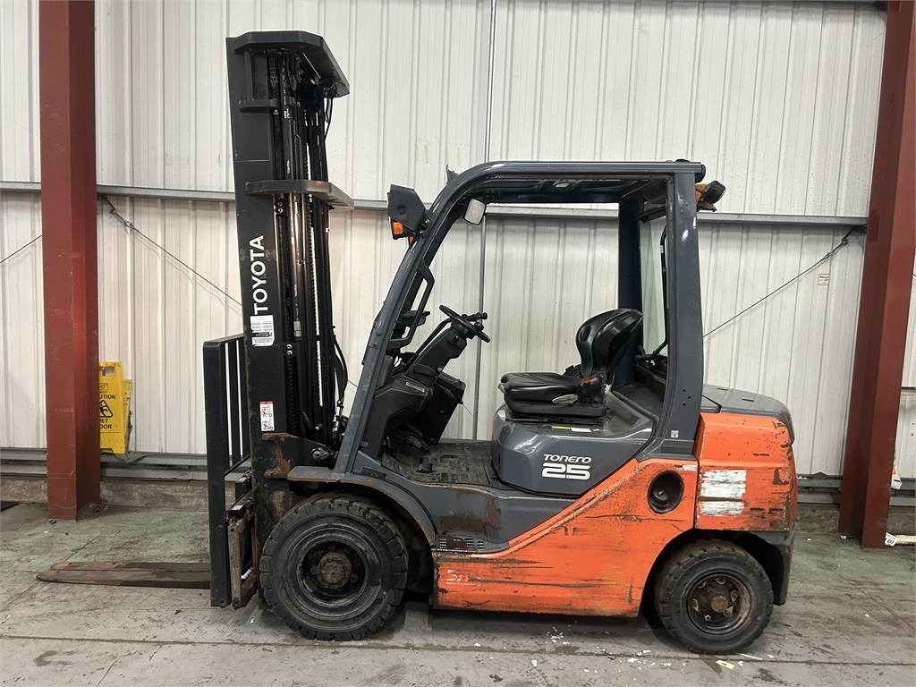Toyota 02-8FDF25 - Diesel heftruck: afbeelding 1 Toyota 02-8FDF25 - Diesel heftruck: afbeelding 1