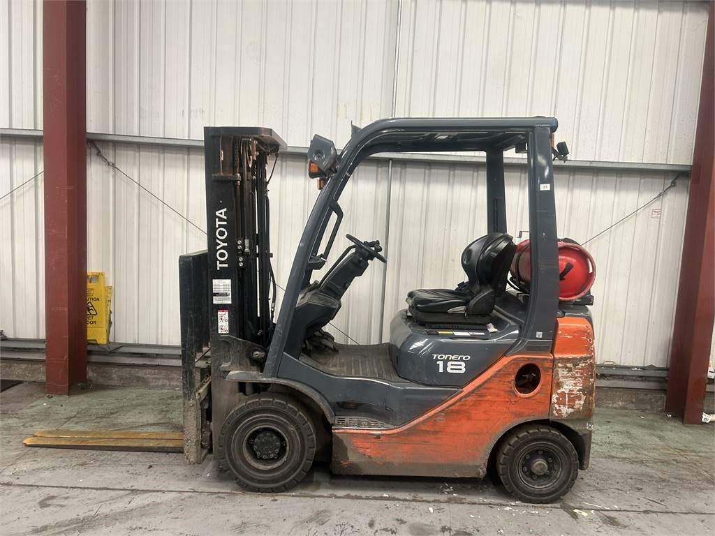 Toyota 02-8FGF18 - LPG heftruck: afbeelding 1 Toyota 02-8FGF18 - LPG heftruck: afbeelding 1