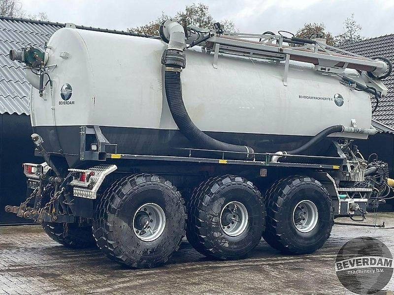 Ag-Chem Kurstjens Tri-Axer 22 - Mesttank: afbeelding 4 Ag-Chem Kurstjens Tri-Axer 22 - Mesttank: afbeelding 4