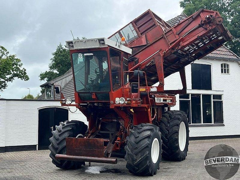 Hesston 7730 - Landbouwmachine: afbeelding 2 Hesston 7730 - Landbouwmachine: afbeelding 2