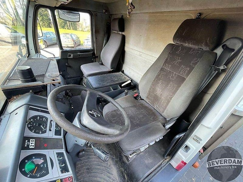 Autovrachtwagen vrachtwagen MAN 8-163 Oprijwagen: afbeelding 10