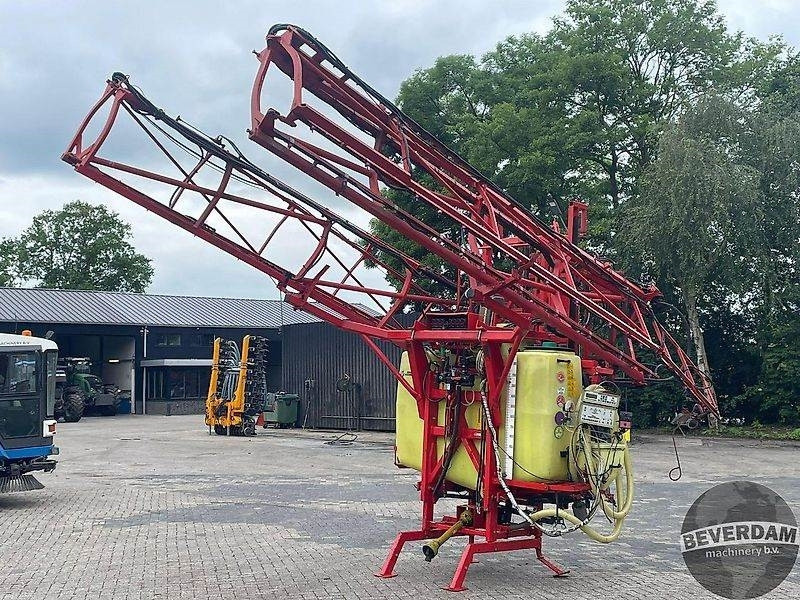 Rau D2 24 - Getrokken veldspuit: afbeelding 2 Rau D2 24 - Getrokken veldspuit: afbeelding 2