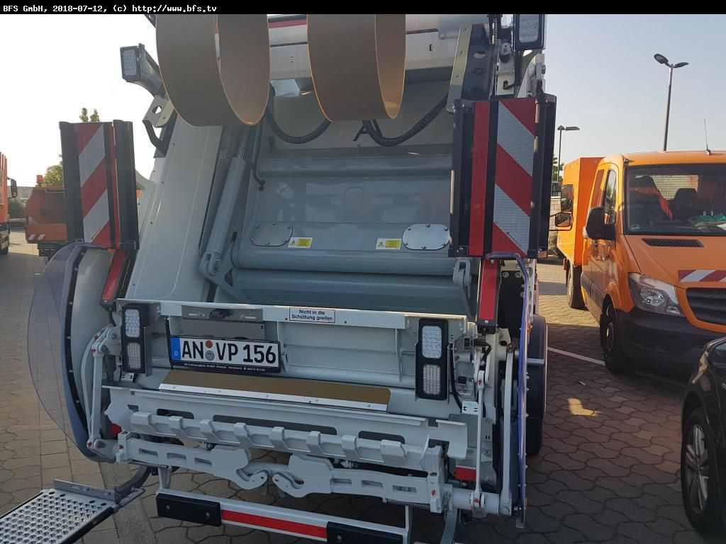 FUSO Canter 9C18 AMT 4x2 HS HL 8,5 t Olympus M - Vuilniswagen: afbeelding 4 FUSO Canter 9C18 AMT 4x2 HS HL 8,5 t Olympus M - Vuilniswagen: afbeelding 4