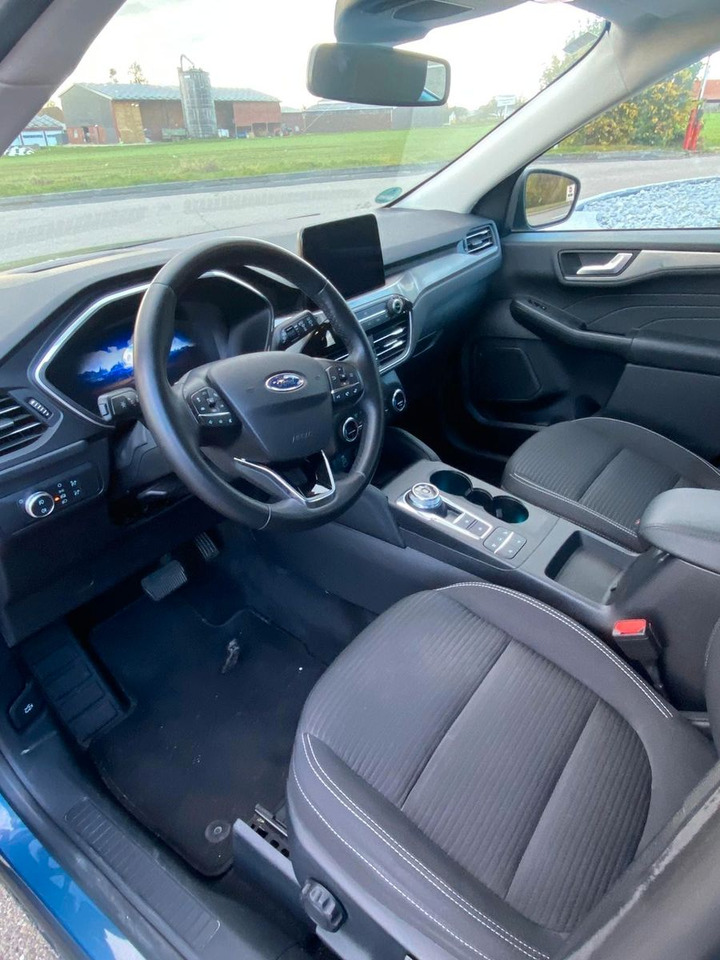 Ford Kuga Titanium 4X4 AWD - SUV: afbeelding 3 Ford Kuga Titanium 4X4 AWD - SUV: afbeelding 3