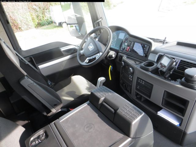 MAN TGS 18.420 4x4H BL HMF,Elektrokran 1820 K4 RC MAN TGS 18.420 4x4H BL HMF,Elektrokran 1820 K4 RC - Kipper vrachtwagen: afbeelding 4 MAN TGS 18.420 4x4H BL HMF,Elektrokran 1820 K4 RC MAN TGS 18.420 4x4H BL HMF,Elektrokran 1820 K4 RC - Kipper vrachtwagen: afbeelding 4