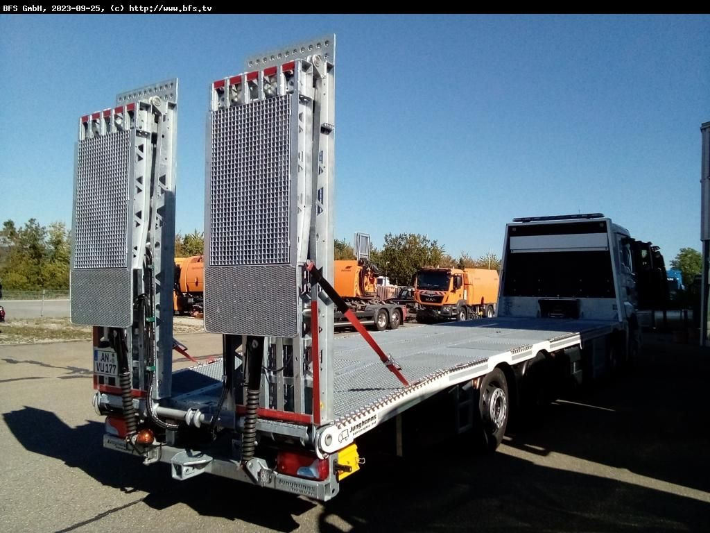 MAN TGS (TG3) 35.430 8x2-6 BL CH Plattform Aufbau mi - Bergingsvoertuig: afbeelding 3 MAN TGS (TG3) 35.430 8x2-6 BL CH Plattform Aufbau mi - Bergingsvoertuig: afbeelding 3