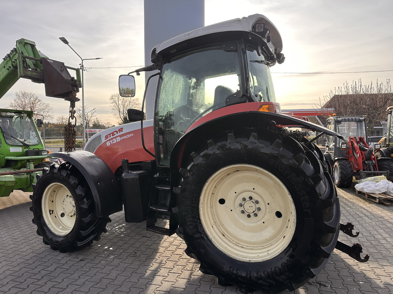 STEYR 6135 PROFI - Tractor: afbeelding 4 STEYR 6135 PROFI - Tractor: afbeelding 4