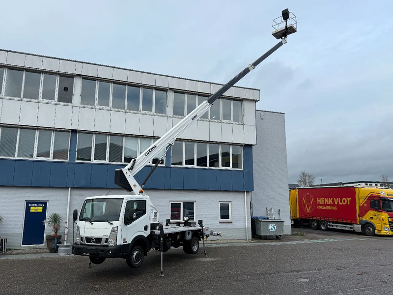 Nissan NT400 EURO 6 + ISOLI PT200 - AERIAL PLATFORM - ONLY 25.892 KM - Bedrijfswagen: afbeelding 3 Nissan NT400 EURO 6 + ISOLI PT200 - AERIAL PLATFORM - ONLY 25.892 KM - Bedrijfswagen: afbeelding 3